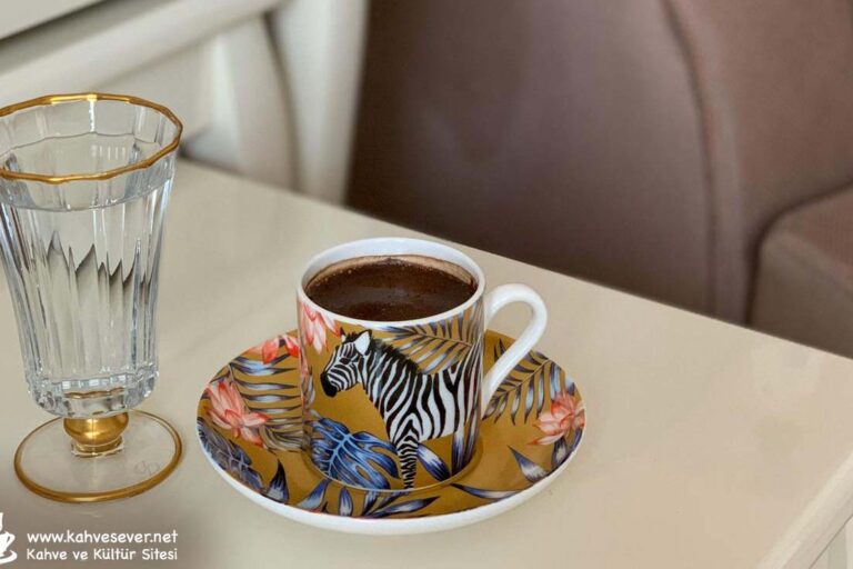 Turkish coffee and water